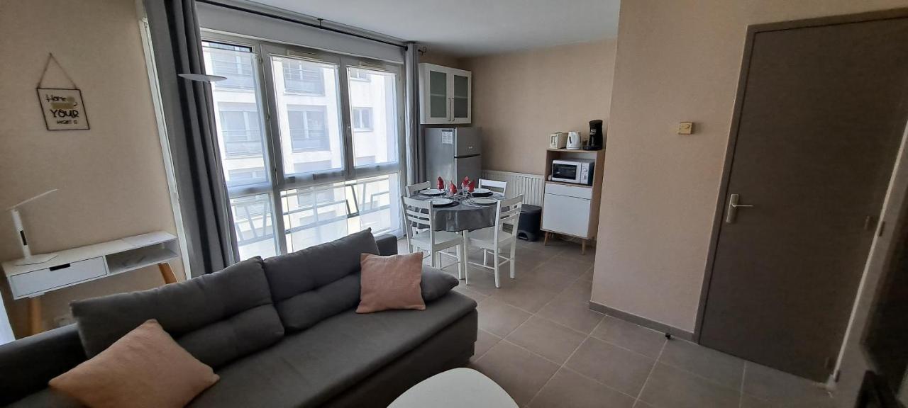 Appart T2 Standing Tout Confort Avec Balcon - Parking En Option Lião Exterior foto